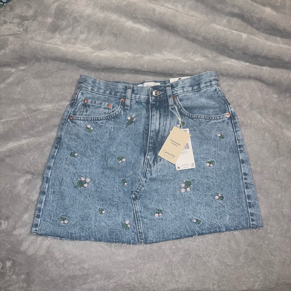 Denim Floral Embroidered Skirt
